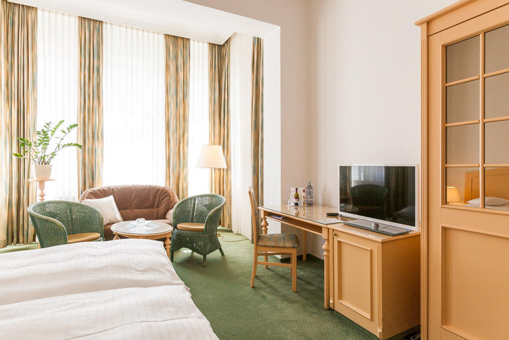 Hotel Villa Auguste Viktoria Heringsdorf  Pokoj fotografie